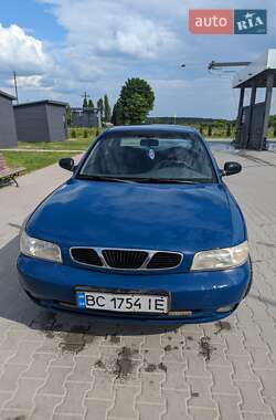 Седан Daewoo Nubira 2000 в Пустомытах