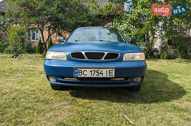 Седан Daewoo Nubira 2000 в 