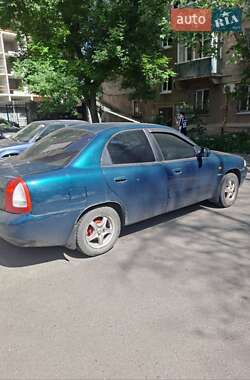 Седан Daewoo Nubira 1998 в 