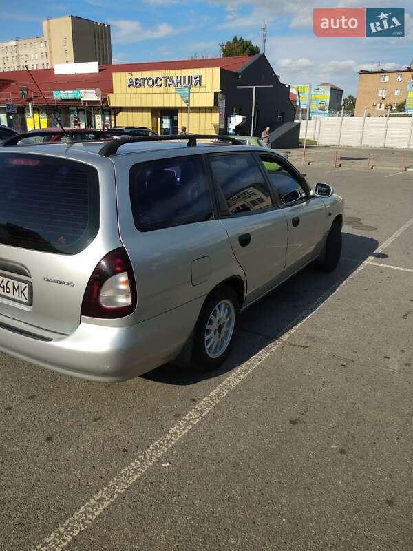 Універсал Daewoo Nubira 1999 в Харкові