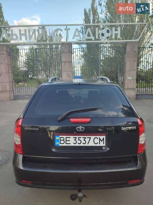 Універсал Daewoo Nubira 2004 в Миколаєві