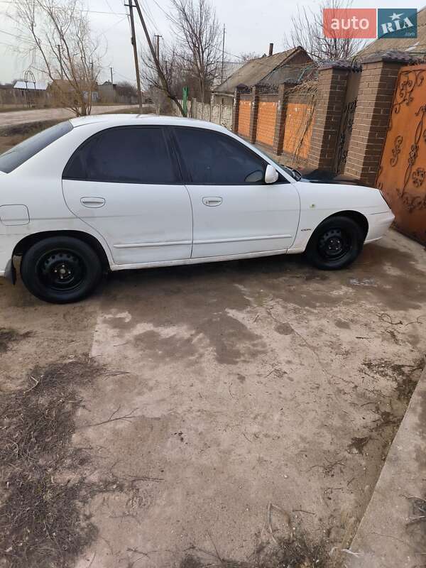 Седан Daewoo Nubira 2001 в 