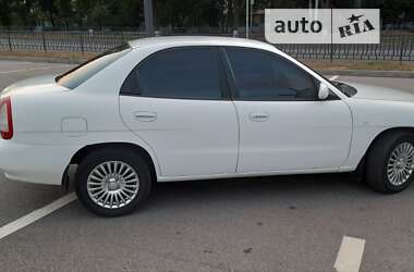Седан Daewoo Nubira 1998 в 