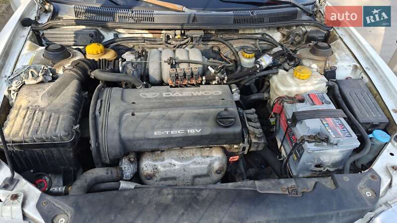 Универсал Daewoo Nubira 1998 в Кременчуге