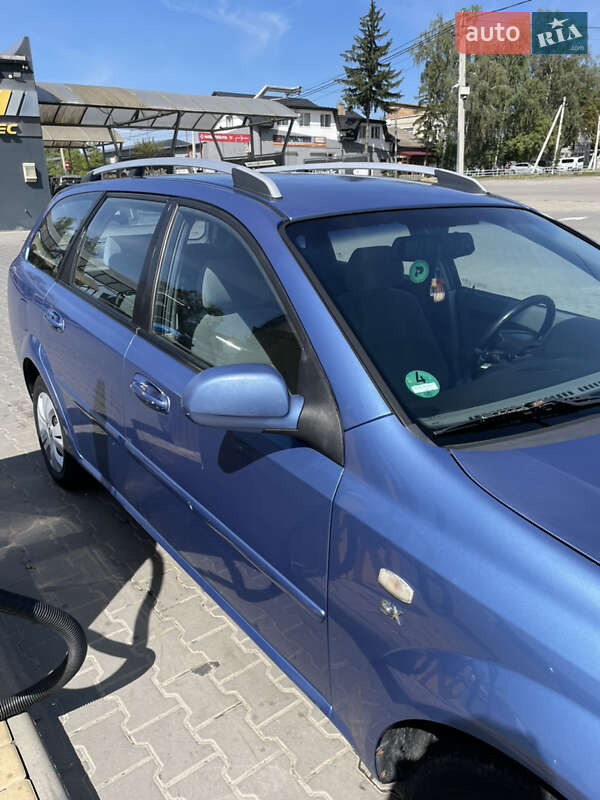 Універсал Daewoo Nubira 2004 в Чернівцях