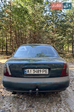 Седан Daewoo Nubira 1998 в 