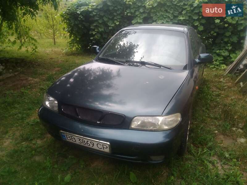 Седан Daewoo Nubira 1998 в 