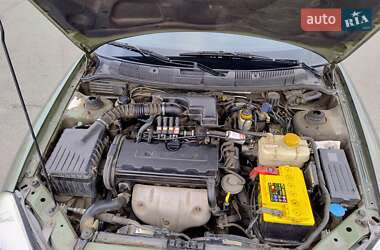 Седан Daewoo Nubira 2003 в 