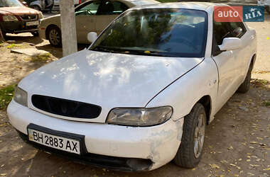 Седан Daewoo Nubira 1998 в 