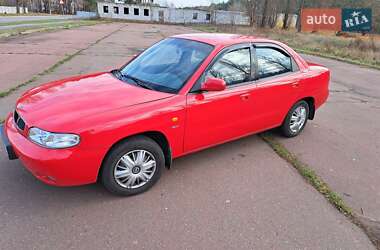 Седан Daewoo Nubira 1998 в Славутиче