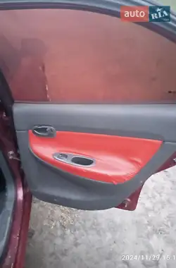 Daewoo Nubira 1998
