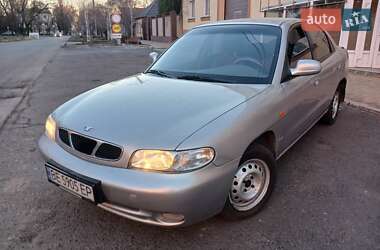 Седан Daewoo Nubira 1998 в Николаеве