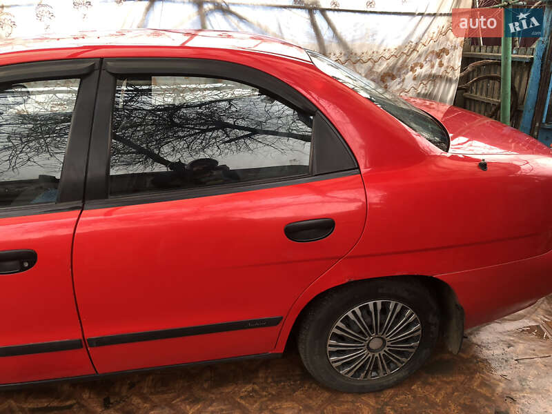 Седан Daewoo Nubira 1998 в Одессе