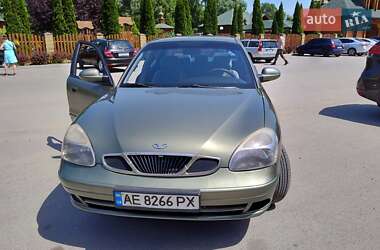 Седан Daewoo Nubira 2003 в Дніпрі