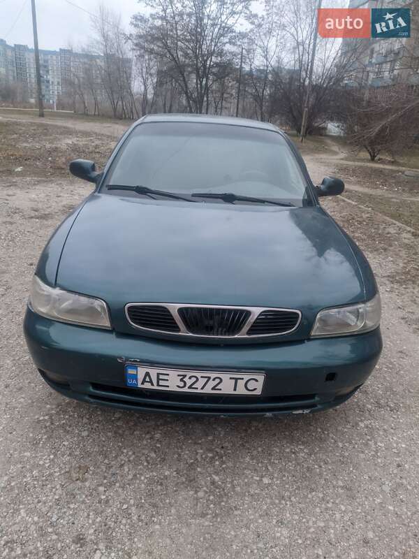 Daewoo Nubira 1998