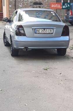 Седан Daewoo Nubira 2003 в 