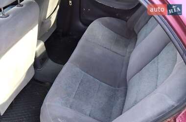Седан Daewoo Nubira 1998 в 