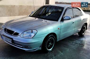 Седан Daewoo Nubira 2003 в 