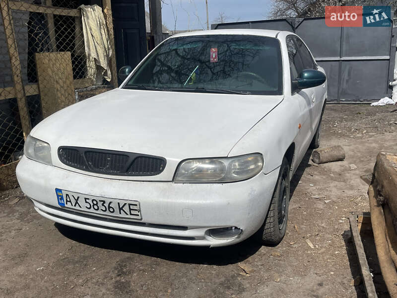 Седан Daewoo Nubira 1998 в 