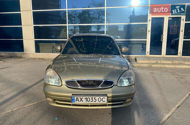 Седан Daewoo Nubira 2001 в 