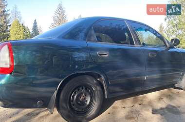 Седан Daewoo Nubira 1998 в 