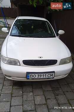 Седан Daewoo Nubira 1998 в Тернополе