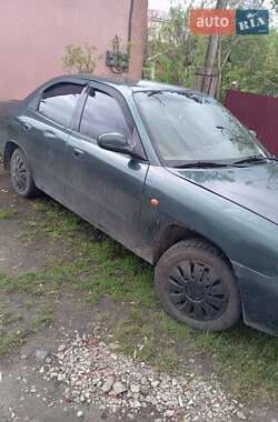 Седан Daewoo Nubira 1998 в 