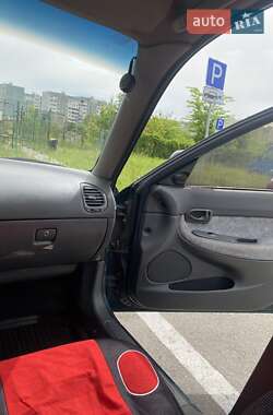 Седан Daewoo Nubira 1998 в 