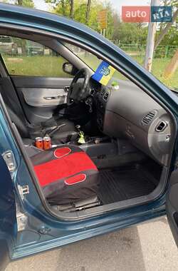 Седан Daewoo Nubira 1998 в 
