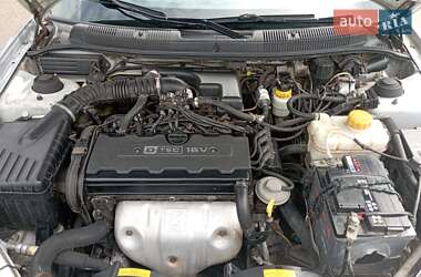 Седан Daewoo Nubira 2003 в 