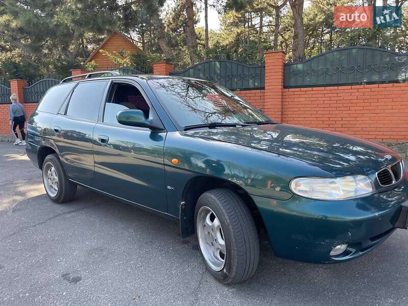 Daewoo Nubira 1998