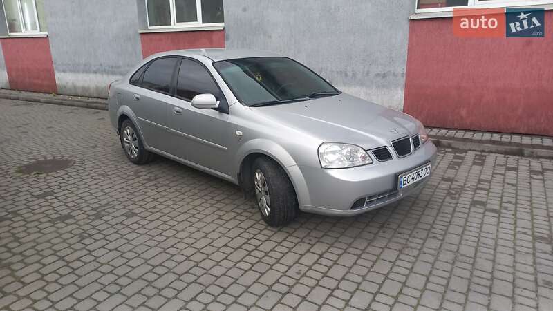 Седан Daewoo Nubira 2003 в 