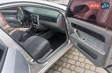 Седан Daewoo Nubira 2003 в 