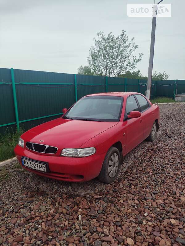 Седан Daewoo Nubira 1998 в 