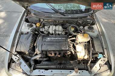 Хетчбек Daewoo Nubira 1998 в 