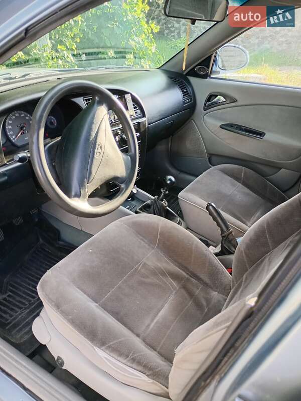 Универсал Daewoo Nubira 2003 в Ильинцах