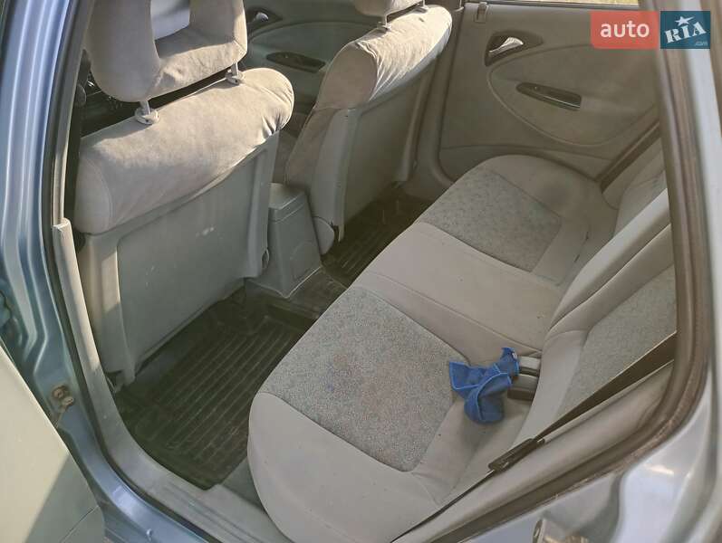 Универсал Daewoo Nubira 2003 в Ильинцах