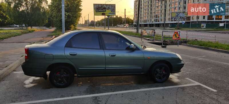 Седан Daewoo Nubira 2003 в Черкассах