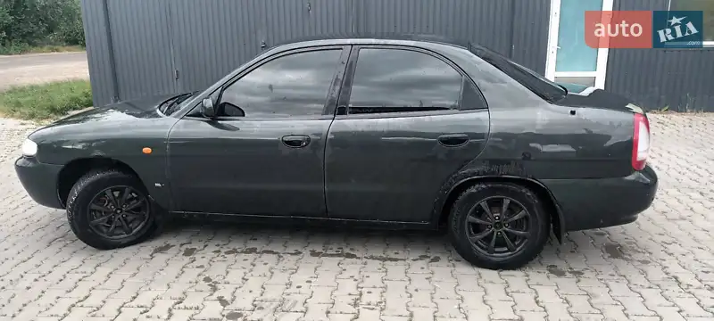 Daewoo Nubira 1998