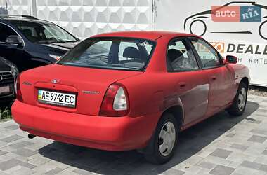 Седан Daewoo Nubira 1998 в 