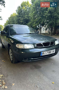 Седан Daewoo Nubira 1998 в Білій Церкві