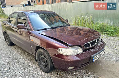 Седан Daewoo Nubira 1998 в Тернополе