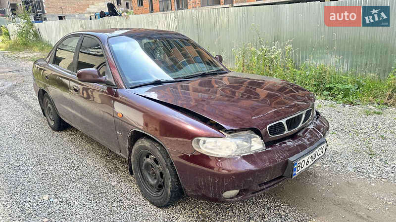 Седан Daewoo Nubira 1998 в 