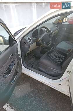 Седан Daewoo Nubira 1998 в 