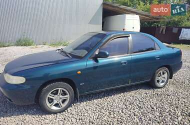 Седан Daewoo Nubira 1998 в Петропавлівці