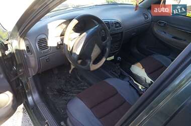 Седан Daewoo Nubira 1998 в 