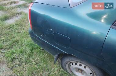 Седан Daewoo Nubira 1998 в 