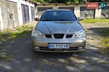 Седан Daewoo Nubira 2004 в 