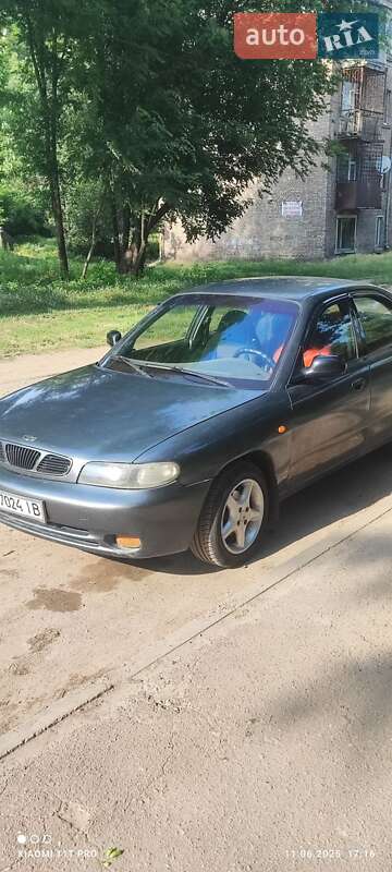 Седан Daewoo Nubira 1998 в 