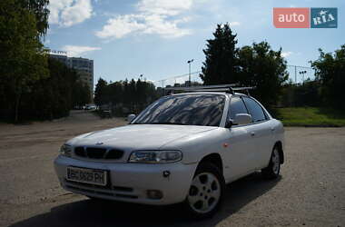 Седан Daewoo Nubira 1998 в 